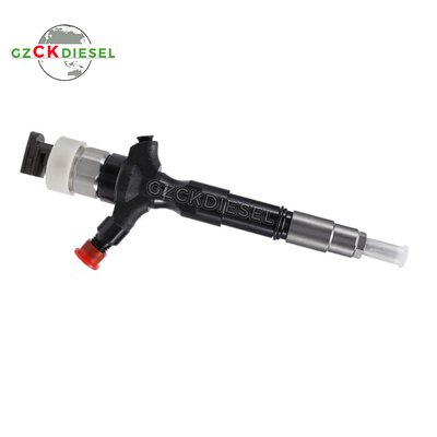 Buy Diesel Fuel Injector 095000-7040 095000-7030 23670-39145 for Toyota 2KD Engine online manufacture
